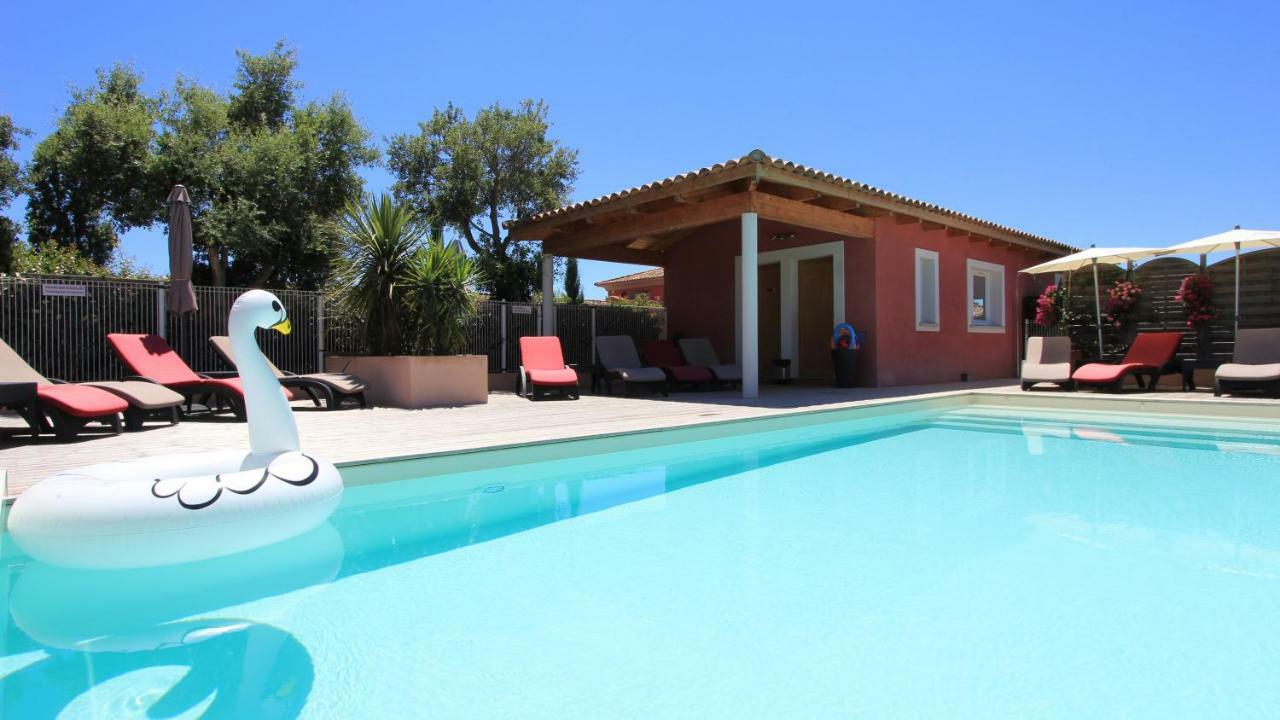 Villas Cala Corsa: Seaside Luxury with Heated Pools in Porto-Vecchio Exterior photo